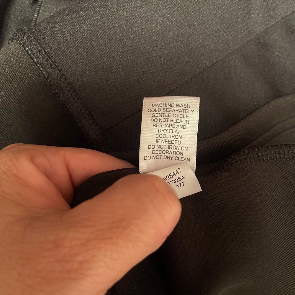 SPENSE,Elegant Black Dress with Embellished Straps - Picture 9 of 10